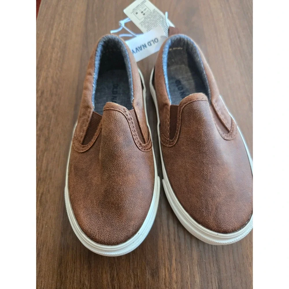 Old Navy Boys Cognac Brown Textured Faux Leather Slip On Sneakers Size 7C NWT